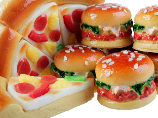 Illustration for article titled Brando's Chicken, Pork, Pizza and Watermelon USB Drives Are Phenomenally Delicious